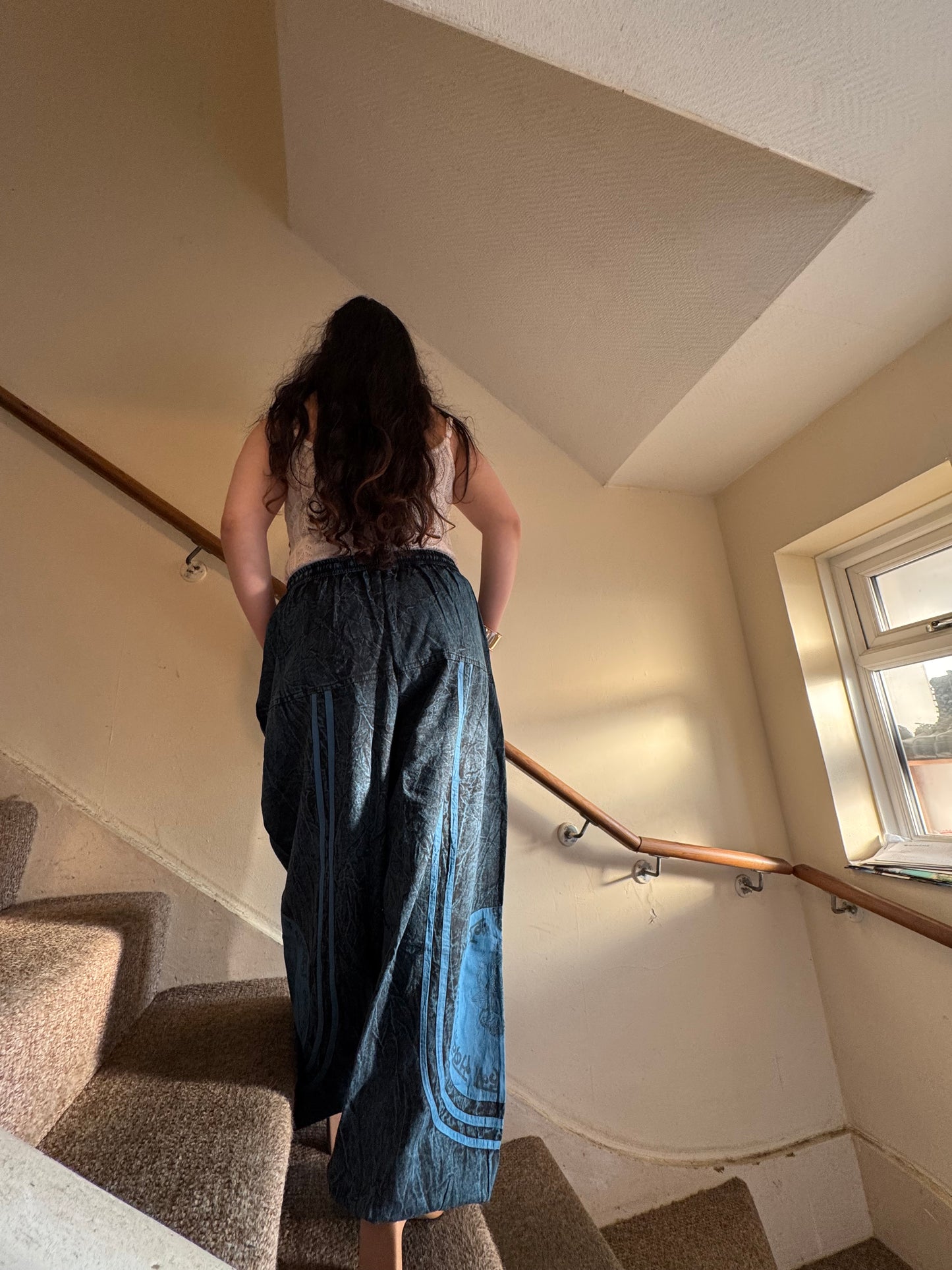 🌈 “Flowy, comfy & full of boho charm 🌿 Perfect for yoga, travel, or chill days — made with love in Nepal 💫 #BohoHaremPants #EthicalFashion”