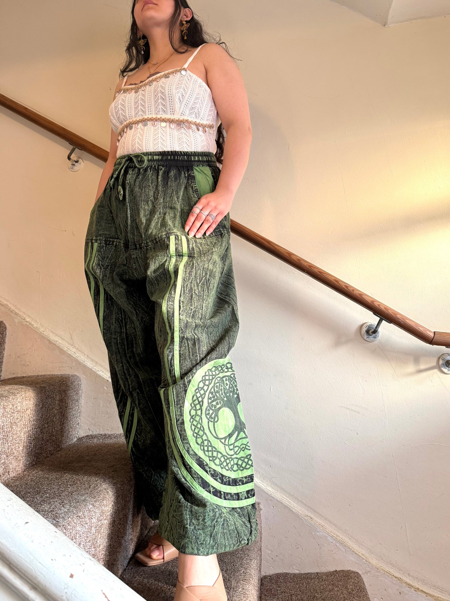 🌈 “Flowy, comfy & full of boho charm 🌿 Perfect for yoga, travel, or chill days — made with love in Nepal 💫 #BohoHaremPants #EthicalFashion”